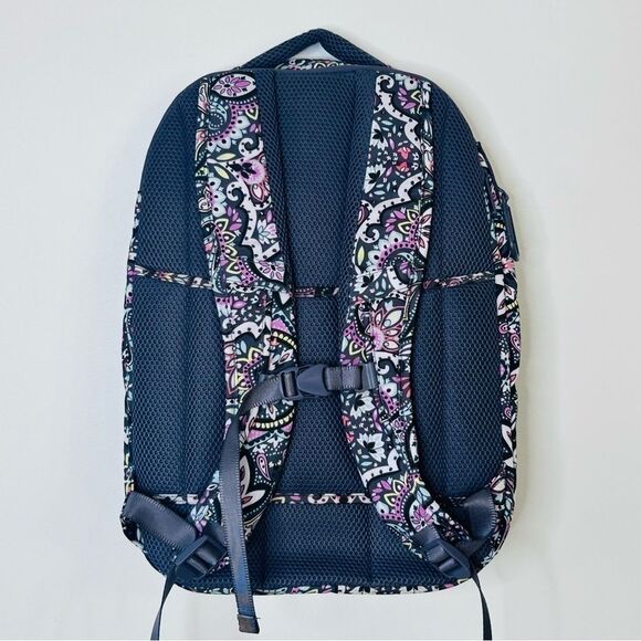 Vera Bradley Reactive Journey Backpack Bonbon Medallion New With Out Tags - Picture 5 of 13